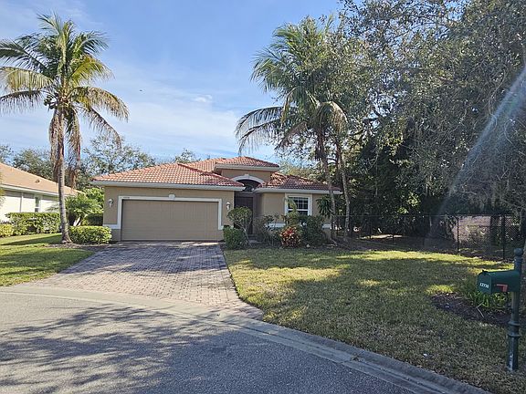 Daytime Picture Front of Home