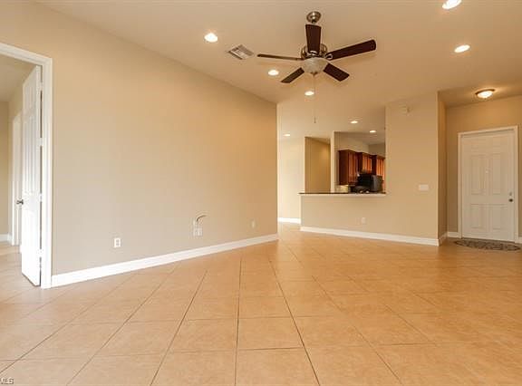 5th image of 10355 Carolina Willow Dr