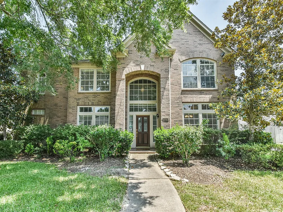 18802 Half Volley Cir
