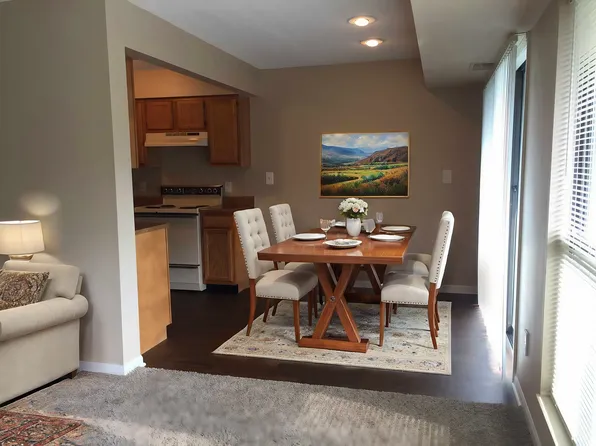 Chimneys Of Oak Creek Apartments, 1848 Chimney Ln #33ed20bab, Dayton, OH 45440