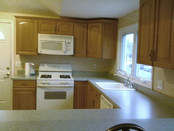 4th image of 401 New Jersey Ave #1B