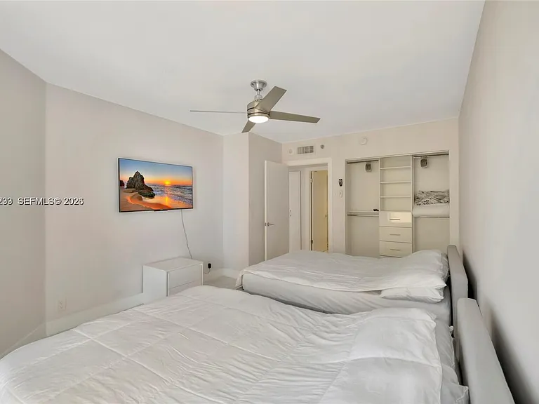16425 Collins Ave #1612 — Photo 21