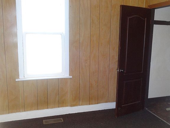 4th image of 65 Brownell St #2