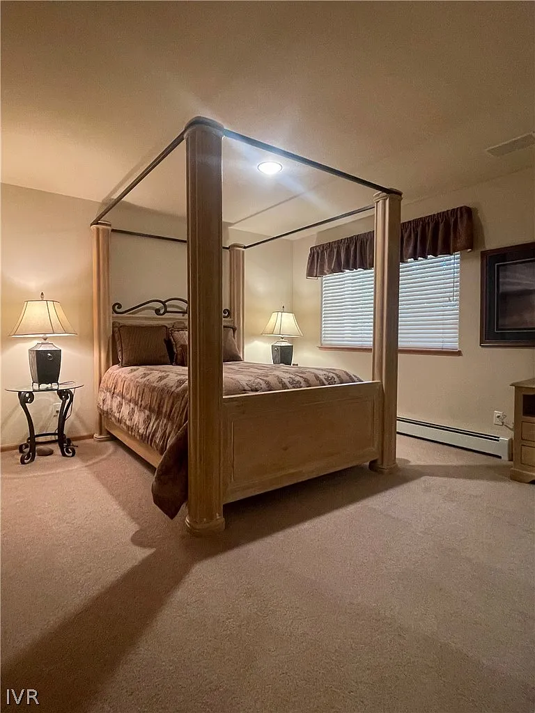 3 bed, 2.5 bath, 2134 sqft, $6,000 — Photo 4