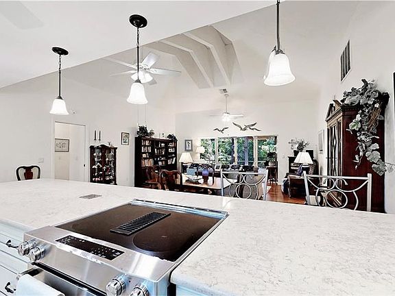 3rd image of 2186 Egret Cir