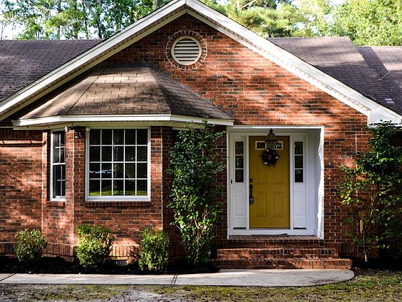 4th image of 3126 Wexford Dr