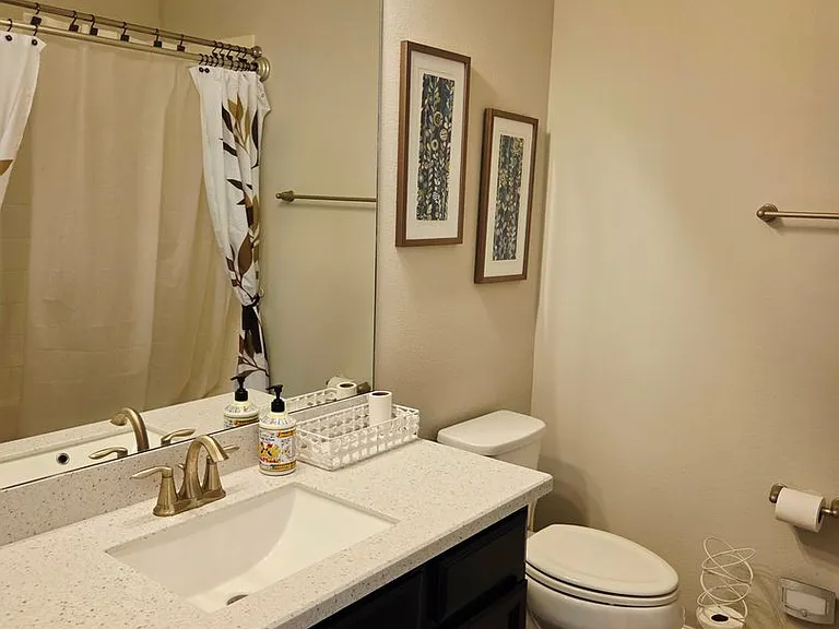 5020 Course Dr — Photo 31