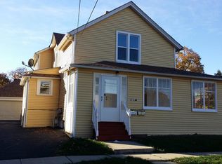 452 Moseley St, Elgin, IL 60123