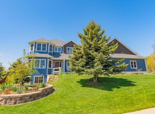 327 Park St, Poynette, WI 53955