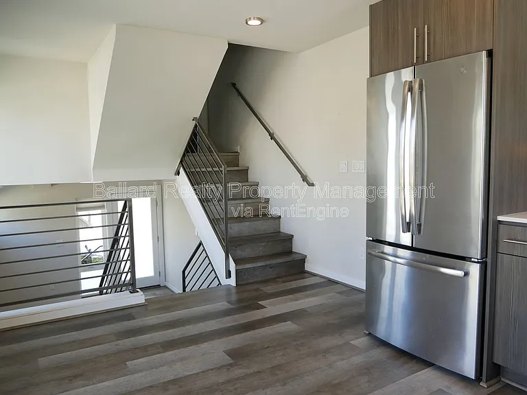 6251 8th Ave NW — Photo 9