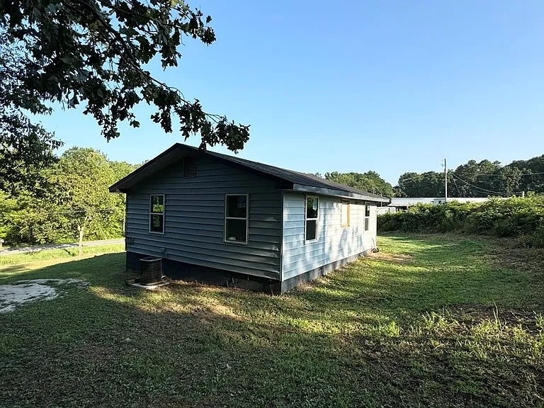 2377 S Riverbend Rd — Photo 15