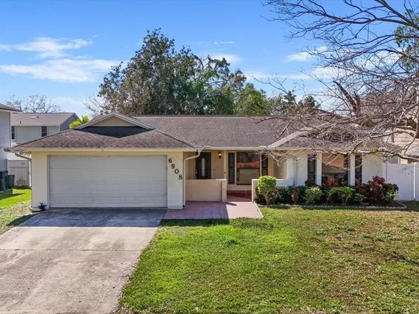 6908 Shady Pl, Tampa, FL 33634