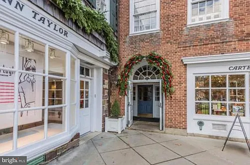 25 Palmer Sq W #G Photo 1