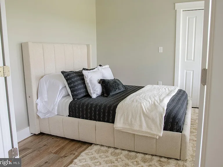 23296 Wilder Way — Photo 80