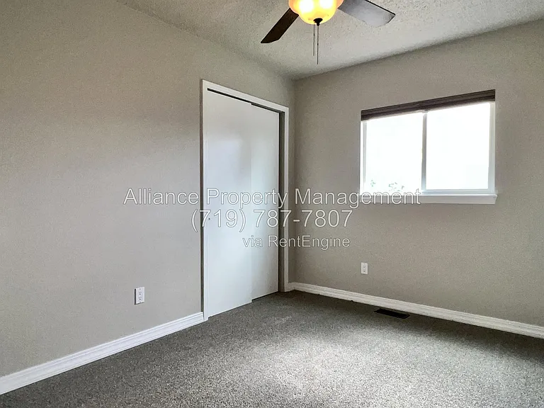 6318 Galway Dr — Photo 24