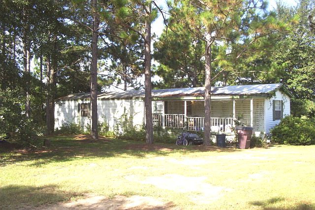 1st image of 3231B Sylvester Dr