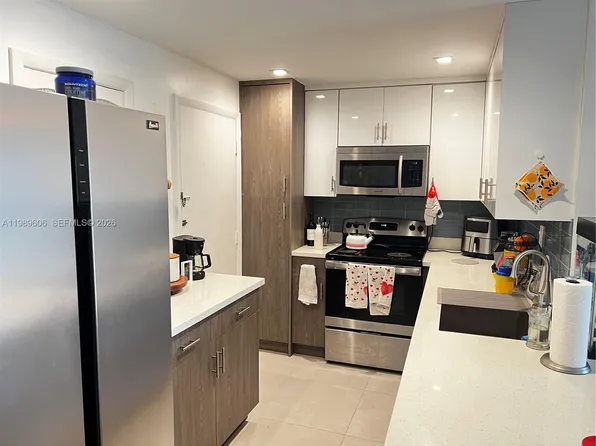 9159 SW 77th Ave, Miami, FL