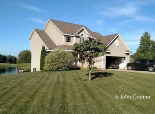 4109 Autumn Crest Dr, Hamilton, MI 49419