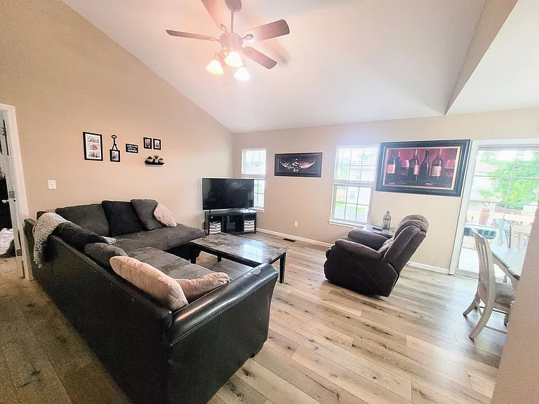 22929 Revelation Rd — Photo 8