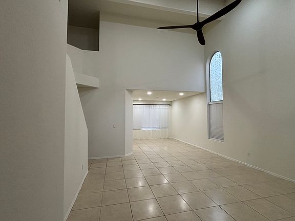 5th image of 1231 N Tercera Ct