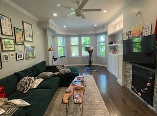 3527 W Shakespeare Ave APT 2, Chicago, IL 60647