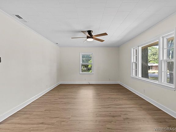 3rd image of 107 Wyman St