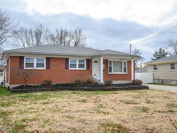 2nd image of 7811 Mango Dr