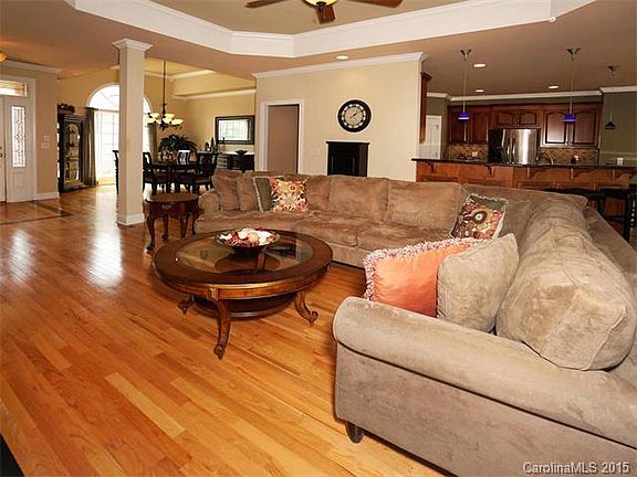 5th image of 258 Fly Fisher Dr