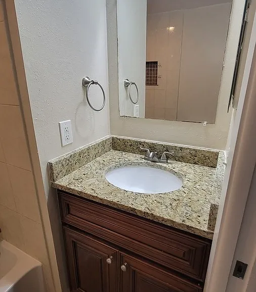 7910 Citrus Dr — Photo 7
