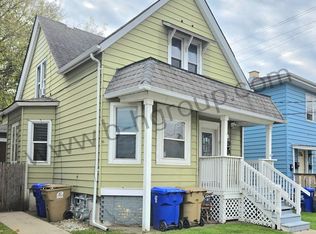 821 48th St, Kenosha, WI 53140