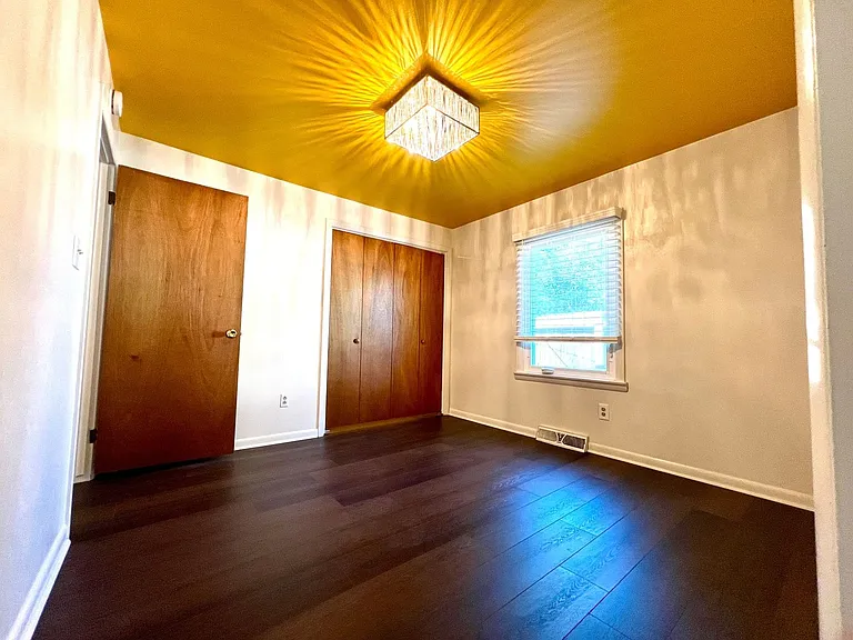 2449 Otis St — Photo 48