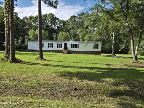 288 Lanier Avenue, Rocky Point, NC 28457