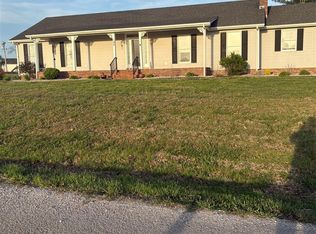 192 Coleman Ln, Bowling Green, KY 42103