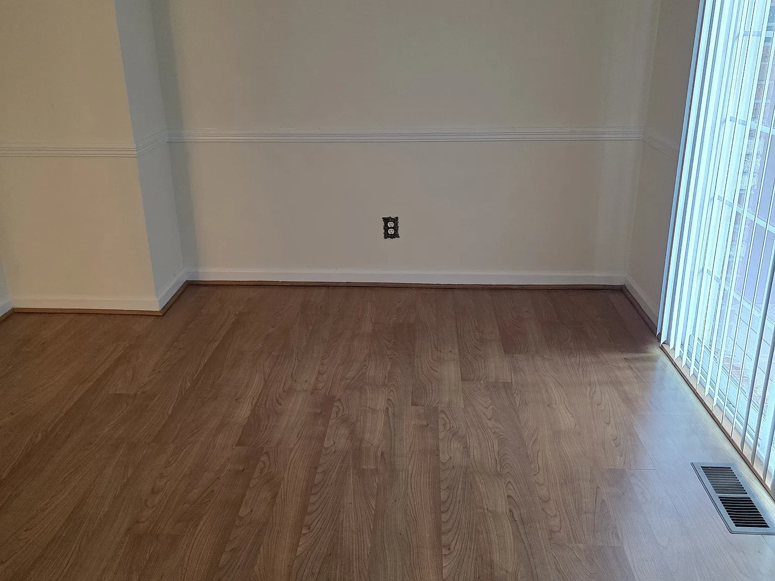 3 bed, 2.5 bath, 1753 sqft, $1,550 — Photo 3