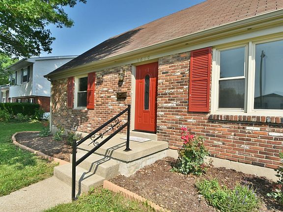 3rd image of 1619 Canterbury Ct