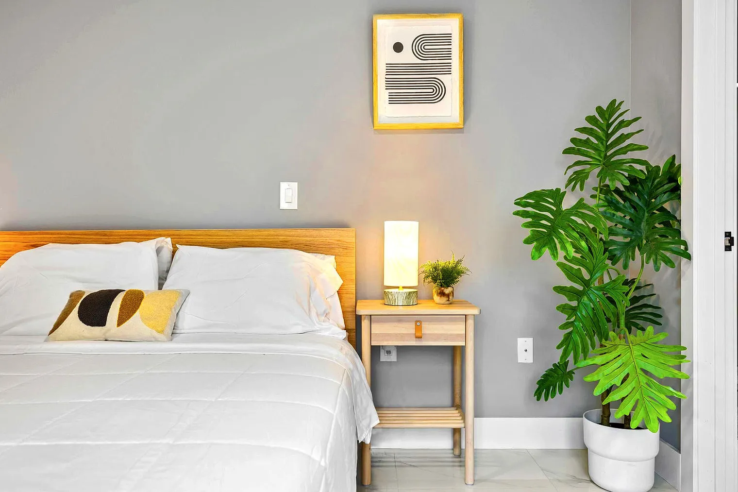 Studio, 1.0 bath, 398 sqft, $1,296 — Photo 4