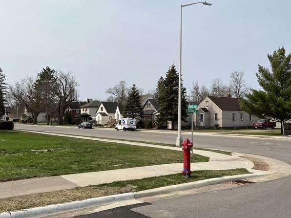 1st St, Nashwauk, MN 55769