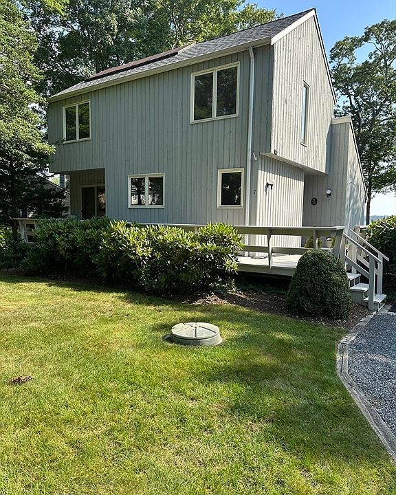 1st image of 7 Arrowhead Ln