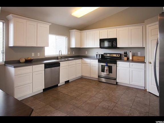 4th image of 6365 S April Meadows Dr