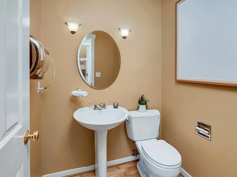 1601 NE Katsura St #501 — Photo 18