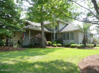 1507 Chip Shot Dr, Morehead City, NC 28557