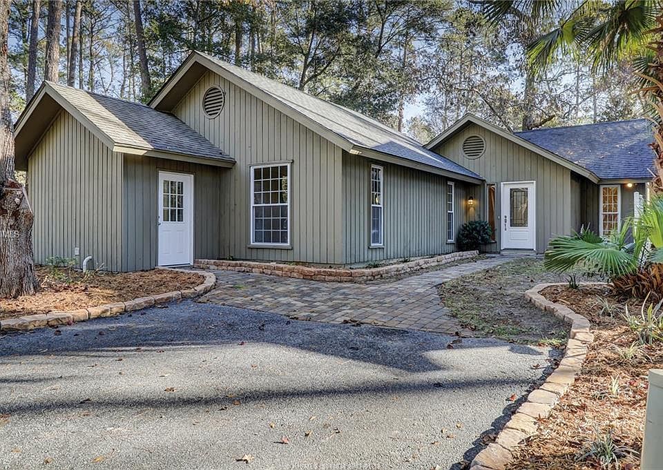 1st image of 24 Kingbird Ln