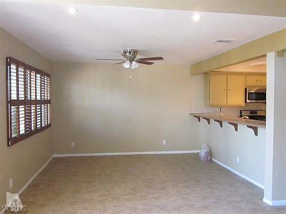 3rd image of 2048 Wheelwright Ln #27