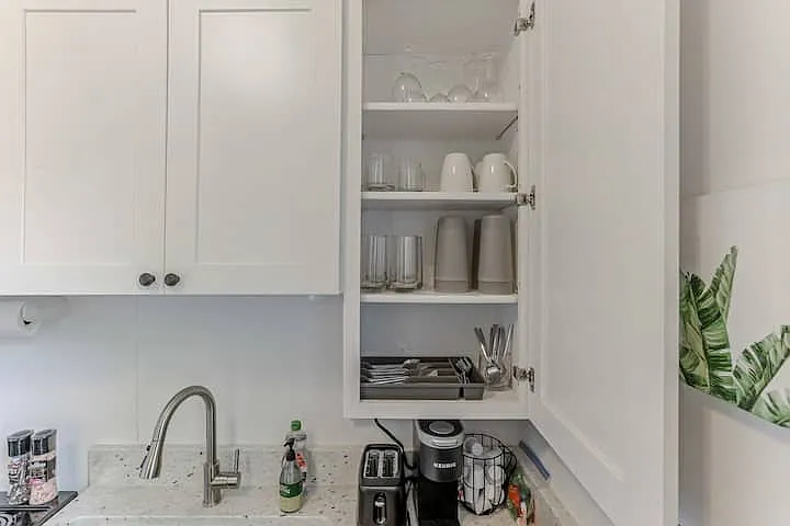 82 Price Ave #B — Photo 16