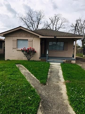 1st image of 1308 Marshall Dr