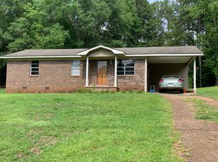 1373 57th Ave SW, Lanett, AL 36863