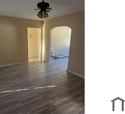 2nd image of 6920 Park Cir