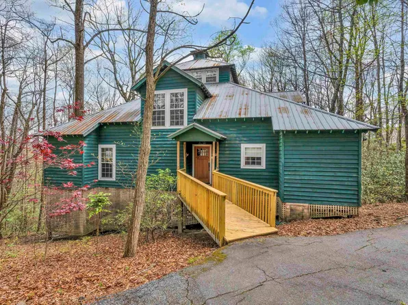 304 Cliff Ridge Dr, Cleveland, SC 29635