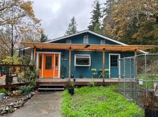 37 Jone Ln, Miranda, CA 95553