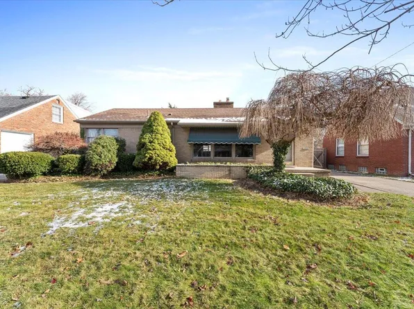 2297 19th St, Wyandotte, MI 48192